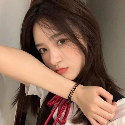 10号舱里的女人